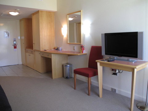 Crowne Plaza Alice Springs Lasseters, An IHG Hotel - Tourism Caloundra 10