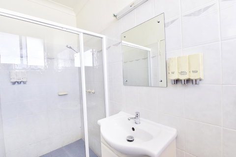 Diplomat Hotel Alice Springs - Tourism Caloundra 39