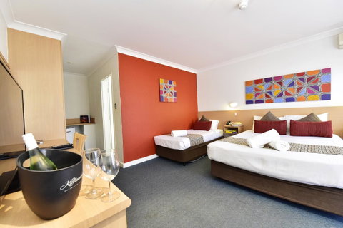 Diplomat Hotel Alice Springs - Tourism Caloundra 10