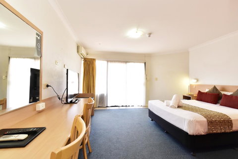 Diplomat Hotel Alice Springs - Tourism Caloundra 23