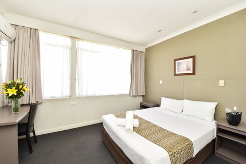 Diplomat Hotel Alice Springs - Tourism Caloundra 36