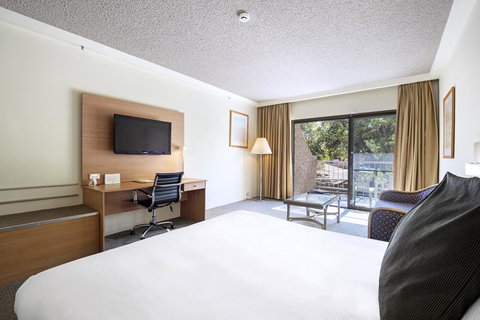 DoubleTree By Hilton Alice Springs - Tourism Caloundra 43