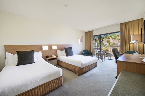 DoubleTree By Hilton Alice Springs - Tourism Caloundra 42
