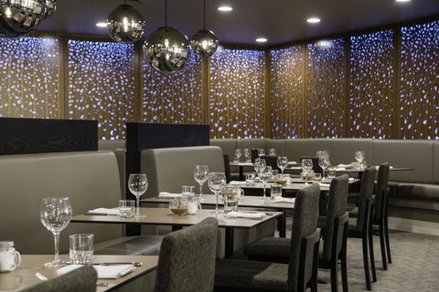 DoubleTree By Hilton Alice Springs - Tourism Caloundra 2