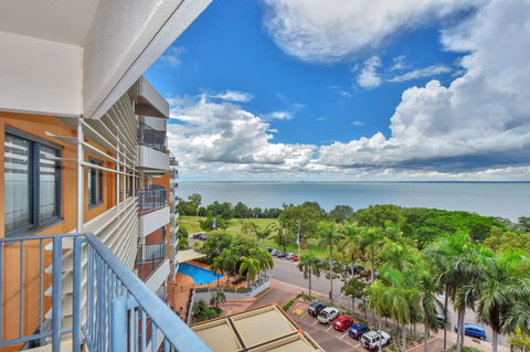 Mantra On The Esplanade - Tourism Caloundra 5