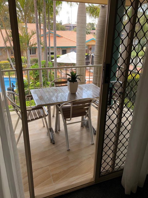 Beaches Serviced Apartments - Tourism Caloundra 20