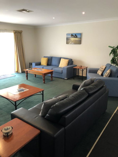 Beaches Serviced Apartments - Tourism Caloundra 7