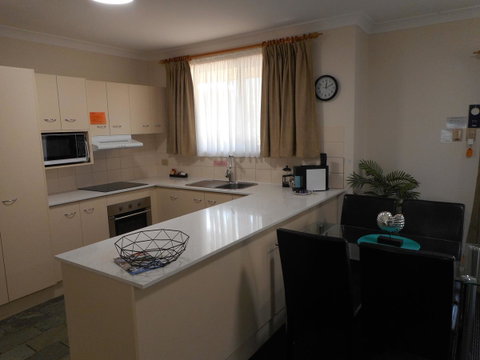 Beaches Serviced Apartments - Tourism Caloundra 26