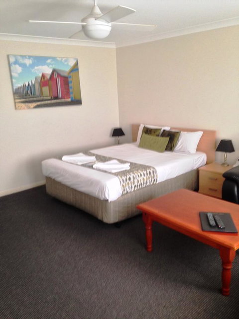 Beaches Serviced Apartments - Tourism Caloundra 36