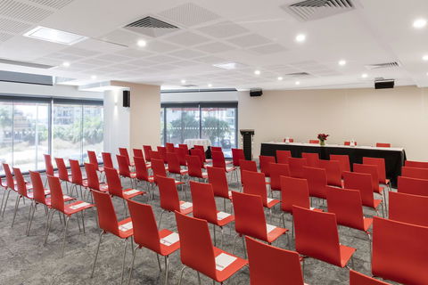 Oaks Darwin Elan Hotel - Tourism Caloundra 26