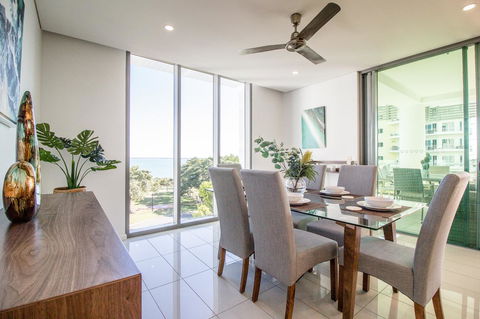 ZEN BY THE WATER - Esplanade Darwin Retreat - Tourism Caloundra 25