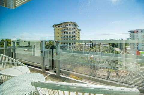ZEN BY THE WATER - Esplanade Darwin Retreat - Tourism Caloundra 34