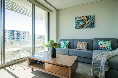 ZEN BY THE WATER - Esplanade Darwin Retreat - Tourism Caloundra 4