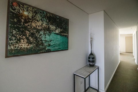 ZEN BY THE WATER - Esplanade Darwin Retreat - Tourism Caloundra 37