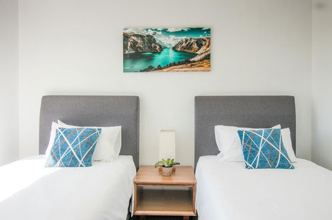 ZEN BY THE WATER - Esplanade Darwin Retreat - Tourism Caloundra 17