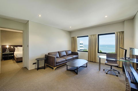 Hilton Darwin - Tourism Caloundra 12