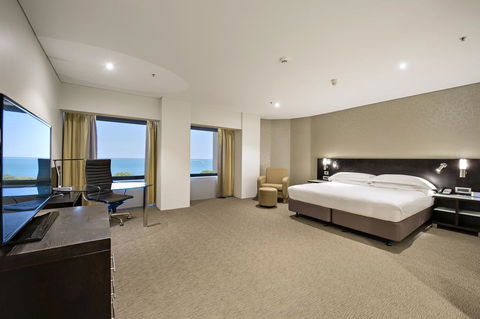 Hilton Darwin - Tourism Caloundra 33
