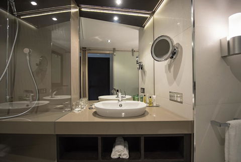 Hilton Darwin - Tourism Caloundra 24