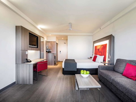 Novotel Darwin CBD - Tourism Caloundra 33