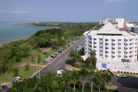 Novotel Darwin CBD - Tourism Caloundra 0
