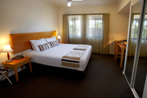 Metro Advance Apartments & Hotel - Tourism Caloundra 8