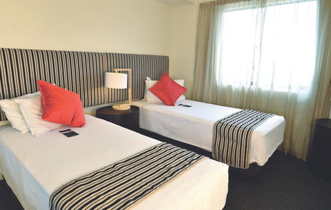 Metro Advance Apartments & Hotel - Tourism Caloundra 6