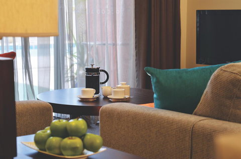 Metro Advance Apartments & Hotel - Tourism Caloundra 4