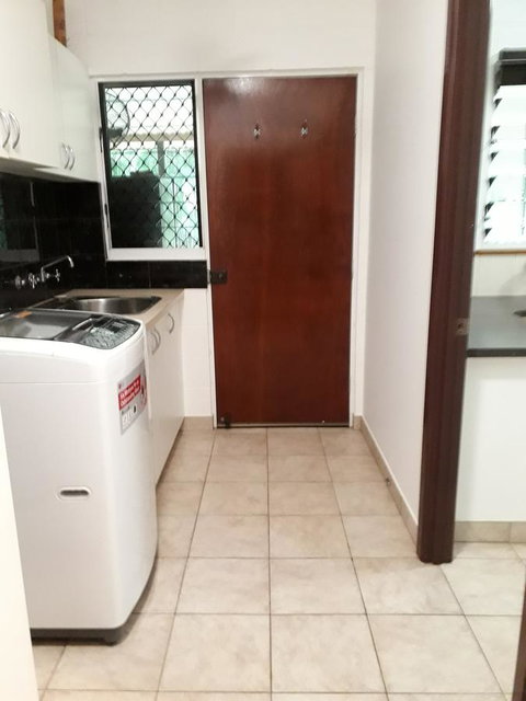 DARWIN'S SHADY ACRES RETREAT - Tourism Caloundra 29