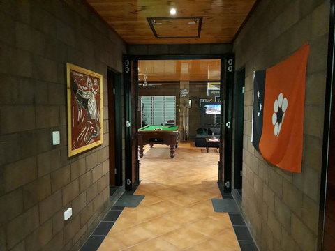 DARWIN'S SHADY ACRES RETREAT - Tourism Caloundra 15