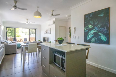 ZEN QUEST - The NOMADS PAD Near Nightcliff Markets & Sunset Foreshore - Tourism Caloundra 24