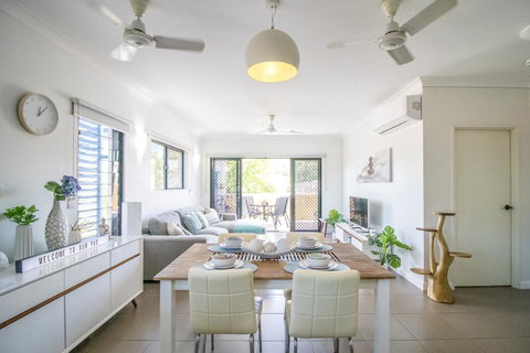 ZEN QUEST - The NOMADS PAD Near Nightcliff Markets & Sunset Foreshore - Tourism Caloundra 0