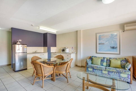 Nelson Bay Breeze - Tourism Caloundra 26