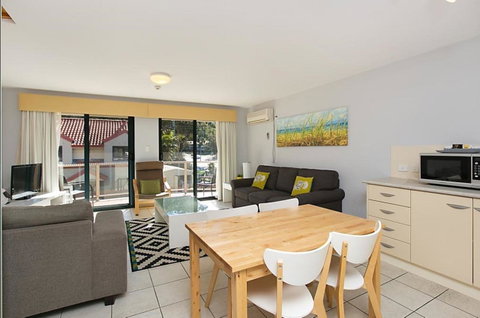 Nelson Bay Breeze - Tourism Caloundra 19