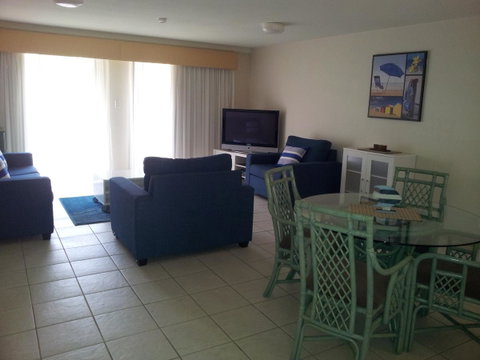 Nelson Bay Breeze - Tourism Caloundra 29