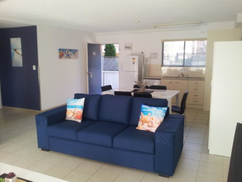 Nelson Bay Breeze - Tourism Caloundra 37