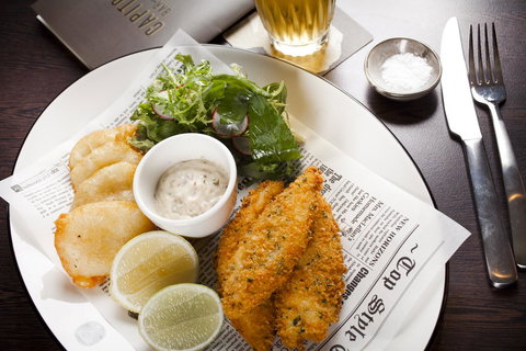 QT Canberra - Tourism Caloundra 37