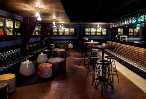 QT Canberra - Tourism Caloundra 19