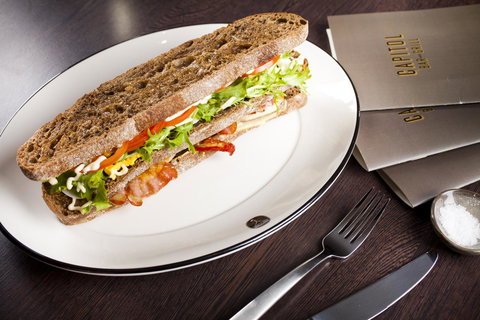 QT Canberra - Tourism Caloundra 35