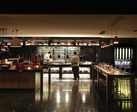 QT Canberra - Tourism Caloundra 6