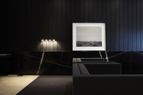 Burbury Hotel - Tourism Caloundra 3