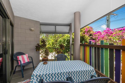 BOUTIQUE APARTMENTS BEACH LOCATION - Tourism Caloundra 3