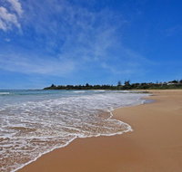 Bowery Beach House - spacious family accommodation - Tourism Caloundra