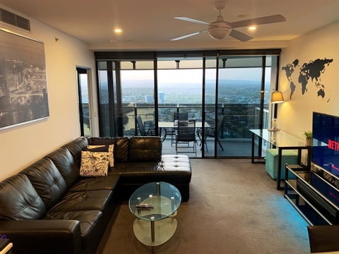 Breathtaking Views 4BD HIGH FLOOR Lux Apartment - Tourism Caloundra 2