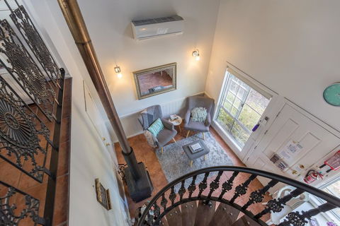 Briar Rose Cottages - Tourism Caloundra 3