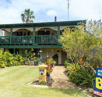 Broadwater Bed and Breakfast - Tourism Caloundra