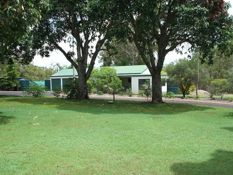 Bungadoo Country Cottage - Tourism Caloundra 0