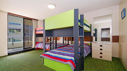 By The Sea Unit 4, 13 Esplanade, Kings Beach - Tourism Caloundra 1