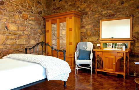 Byronsvale Vineyard And Accommodation - Tourism Caloundra 1