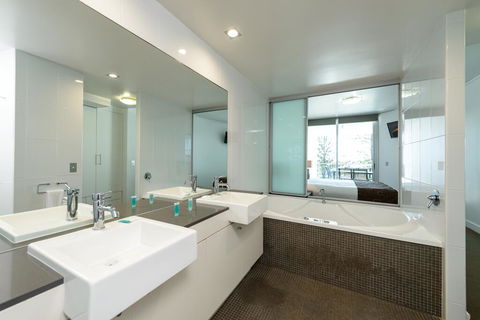 C Bargara Resort - Tourism Caloundra 2