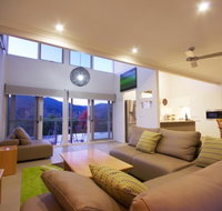 Cadence at Bright - Luxury accommodation - Tourism Caloundra